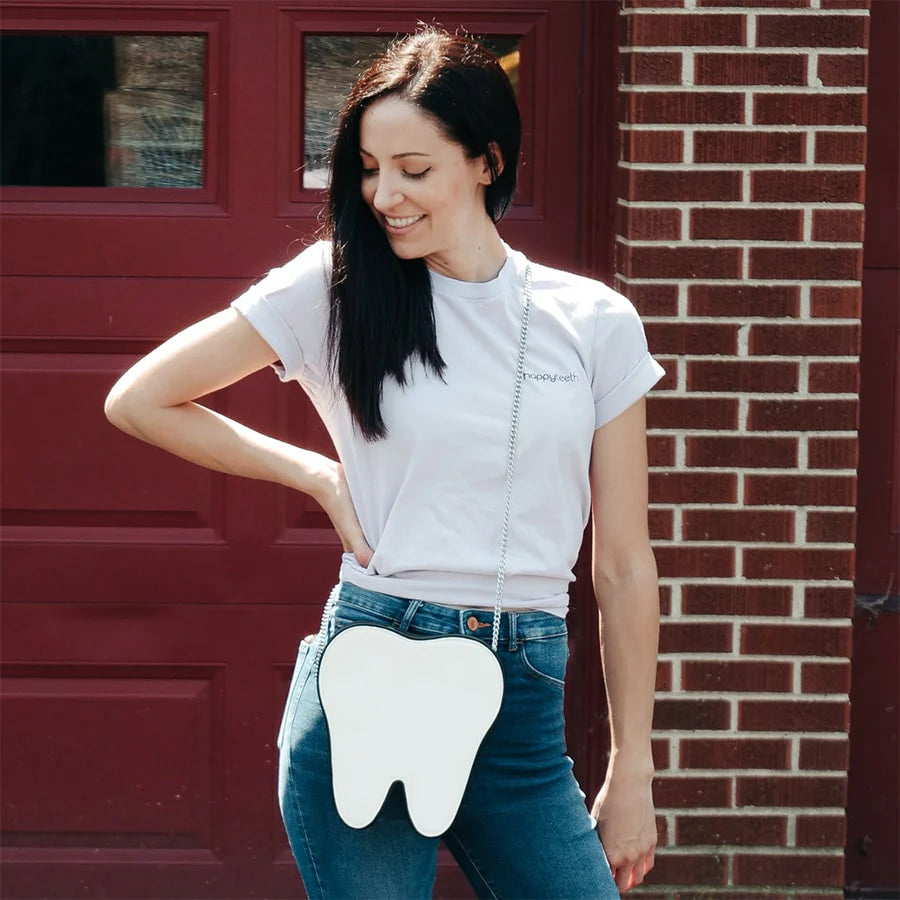 Tooth Purse (happyteeth)
